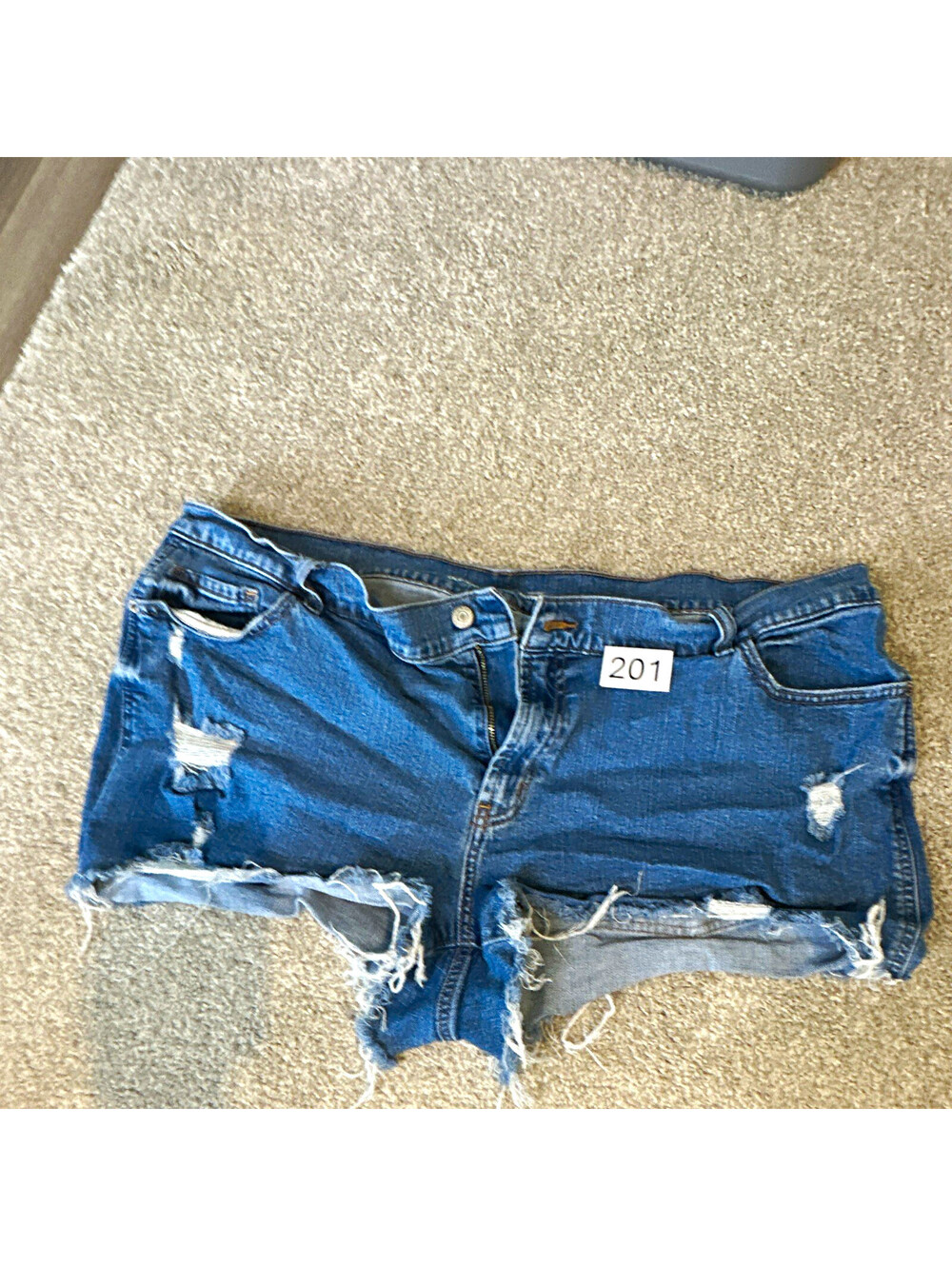 Old Navy Mid-Rise Boyfriend Cut Off Denim Shorts Womens Plus 20 Blue Distressed